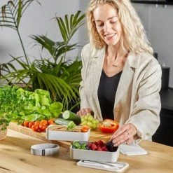 Homra Lunchbox DUALO Stripes - 2 Laags Broodtrommel - 2 Compartimenten - Lunch To Go - Duurzaam Kunststof - BPA Vrij - Lunchtrommel - Inclusief Bestek - Magnetronbestendig - Diepvriesbestendig - Vaatwasser Veilig 32 Homra Lunchbox DUALO Stripes - 2 Laags Broodtrommel - 2 Compartimenten - Lunch To Go - Duurzaam Kunststof - BPA Vrij - Lunchtrommel - Inclusief Bestek - Magnetronbestendig - Diepvriesbestendig - Vaatwasser Veilig -BISSELL-Winkel 550x330 7