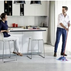 Vileda Super Mocio 3D Mop En Steel 21 Vileda Super Mocio 3D Mop En Steel -BISSELL-Winkel 550x370 11