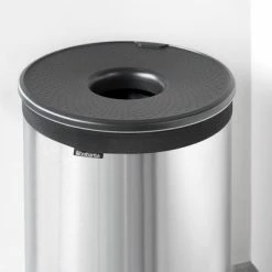 Brabantia Wasmand - 60 L - Matt Steel Met Kunststof Deksel -BISSELL-Winkel 550x398