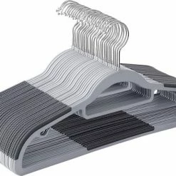 ACAZA Set Van 30 Stevige Kunststof Kledinghangers Met Antislip - Kleerhangers Met Draaibare Haak - Buigzaam - Grijs