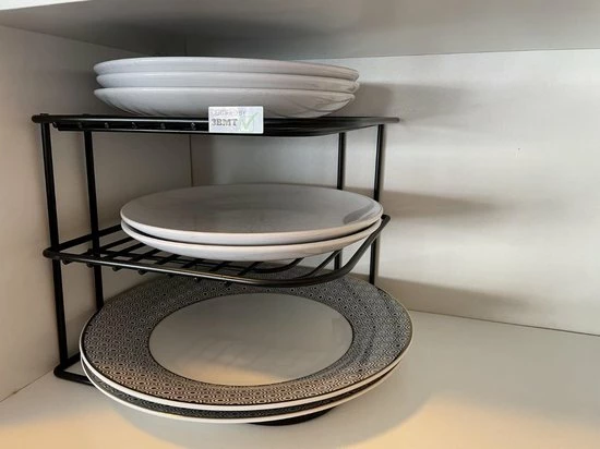 3 BMT 3BMT - Hoekkastrek - 3 Laags Bordenrek - Serviesorganizer - Zwart 5 3 BMT 3BMT - Hoekkastrek - 3 Laags Bordenrek - Serviesorganizer - Zwart - Afbeelding 3