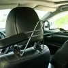 Sitna Auto Klerenhanger Anti-Slip - Universele Kledinghanger Autostoel - Kledingbeugel Auto Hoofdsteun -BISSELL-Winkel 550x467 1