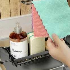 TripleAgoods Aanrecht Organizer - Keuken Organizer - Verstelbaar Druiprek - Kitchen Organizer - Gootsteen Organizer - Gootsteenorganisers - Spoelbak Organiser - Sponshouder - Vaatdoekhouder - Aanrecht Rek - Keuken Rek - Uitschuifbaar Van 36 Cm Tot 44 Cm 10 TripleAgoods Aanrecht Organizer - Keuken Organizer - Verstelbaar Druiprek - Kitchen Organizer - Gootsteen Organizer - Gootsteenorganisers - Spoelbak Organiser - Sponshouder - Vaatdoekhouder - Aanrecht Rek - Keuken Rek - Uitschuifbaar Van 36 Cm Tot 44 Cm -BISSELL-Winkel 550x483 3