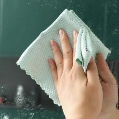 Lopoleis FACU XIV Microvezeldoekjes – 10 Stuks – Microvezeldoeken – Streepvrij – Reinigingsdoekjes – Schoonmaakdoeken – Spiegeldoeken – 30 X 40 Cm -BISSELL-Winkel 550x549 30