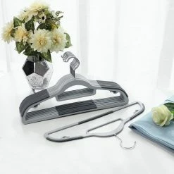 ACAZA Set Van 30 Stevige Kunststof Kledinghangers Met Antislip - Kleerhangers Met Draaibare Haak - Buigzaam - Grijs -BISSELL-Winkel 550x550 655