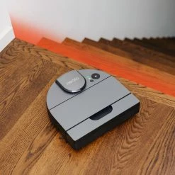 Neato® D10 Intelligente Robotstofzuiger - Echt HEPA-filter En Lasermapping-navigatie - Bediening Via App - 300 Minuten Looptijd Met Automatisch Opladen En Hervatten - Zilvergrijs -BISSELL-Winkel 550x550 737