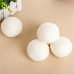 Voomy Droger Ballen Wol | 6 Stuks Wasdroger Ballen | Drogerballen Voor Snellere Droogtijd | Herbruikbare Duurzame Wollen Wasbollen | Woonaccessoire | Cadeau Voor Man & Vrouw 8 Voomy Droger Ballen Wol | 6 Stuks Wasdroger Ballen | Drogerballen Voor Snellere Droogtijd | Herbruikbare Duurzame Wollen Wasbollen | Woonaccessoire | Cadeau Voor Man & Vrouw -BISSELL-Winkel 550x550 903