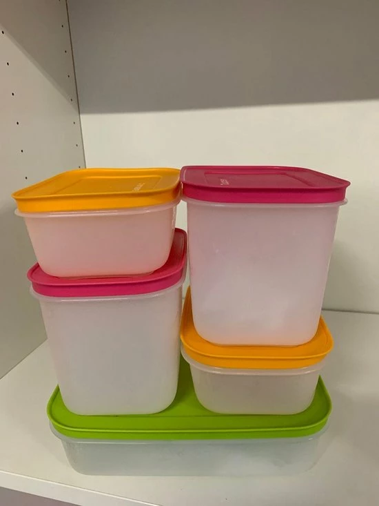 SET (5) Diepvriesdozen Plus Van Tupperware 3 SET (5) Diepvriesdozen Plus Van Tupperware