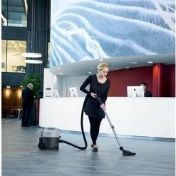 Nilfisk VP300 Hepa Basic - Stofzuiger Met Zak 10 Nilfisk VP300 Hepa Basic - Stofzuiger Met Zak -BISSELL-Winkel 550x774