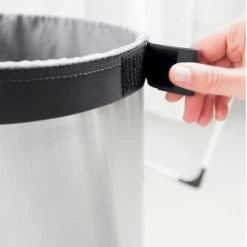 Brabantia Waszak Voor Wasmand - 50/60 L - Grijs 10 Brabantia Waszak Voor Wasmand - 50/60 L - Grijs -BISSELL-Winkel 550x820 6