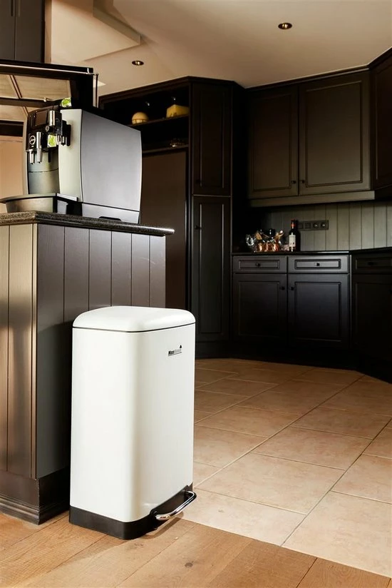 MaxxHome Pedaalemmer Retro - Prullenbak - 30L - Metaal - Mat - Geruisloos - 62cm - Wit 7 MaxxHome Pedaalemmer Retro - Prullenbak - 30L - Metaal - Mat - Geruisloos - 62cm - Wit - Afbeelding 5